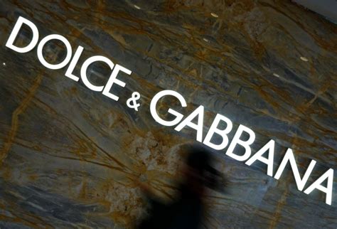 dolce and gabbana issue an apology to china 